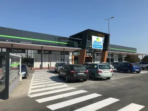 Pronájem obchodního prostoru, Prostějov, 76 m2