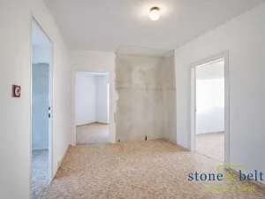 Prodej bytu 3+1, Praha - Stodůlky, U jezera, 82 m2