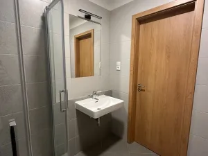 Pronájem bytu 1+kk, Kralupy nad Vltavou, Nádražní, 28 m2
