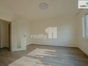 Pronájem bytu 2+1, Liberec - Liberec V-Kristiánov, Skalní, 52 m2