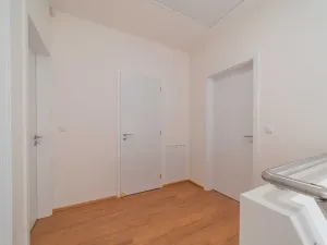 Prodej bytu 4+kk, Mořina, 106 m2