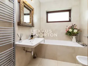 Pronájem rodinného domu, Praha - Lysolaje, Hřebenová, 190 m2