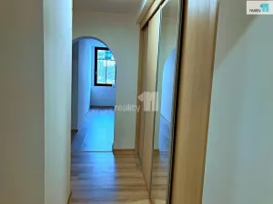 Pronájem bytu 3+1, Plzeň - Severní Předměstí, Lochotínská, 65 m2