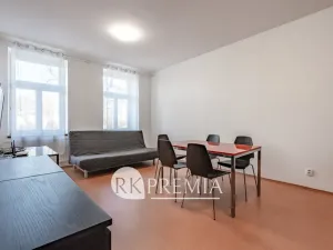 Pronájem bytu 2+kk, Teplice, U Hadích lázní, 86 m2