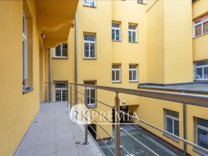 Pronájem bytu 4+1, Teplice, U Hadích lázní, 160 m2