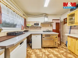 Prodej rodinného domu, Horní Maršov, Za Vodou, 600 m2