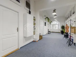 Pronájem kanceláře, Praha - Záběhlice, Za potokem, 270 m2