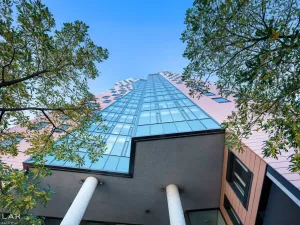Pronájem atypického bytu, Brno - Štýřice, Pražákova, 332 m2