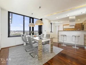 Pronájem atypického bytu, Brno - Štýřice, Pražákova, 332 m2