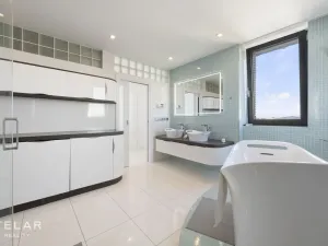 Pronájem atypického bytu, Brno - Štýřice, Pražákova, 332 m2