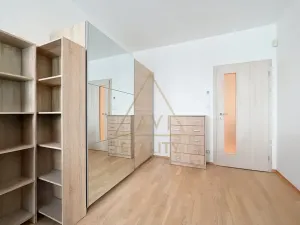 Pronájem bytu 3+kk, Praha - Žižkov, Olšanská, 86 m2