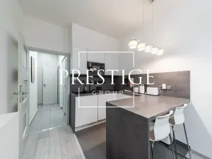 Pronájem bytu 1+kk, Praha - Staré Město, Dlouhá, 35 m2