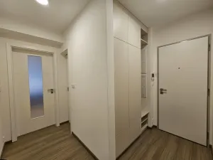 Pronájem bytu 1+kk, Jablonec nad Nisou, Krkonošská, 62 m2