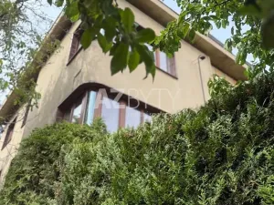 Prodej vily, Praha - Dejvice, Komornická, 290 m2