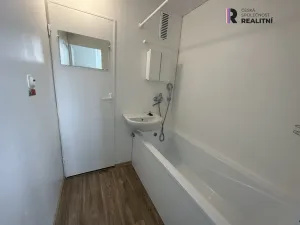 Pronájem bytu 1+1, Sokolov, Švabinského, 41 m2