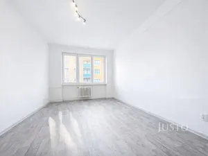 Pronájem bytu 2+1, Ústí nad Labem, Kozinova, 55 m2