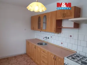 Pronájem bytu 2+1, Klášterec nad Ohří, Boženy Němcové, 45 m2
