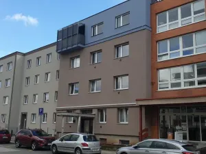 Pronájem bytu 3+kk, Hradec Králové - Pražské Předměstí, Vocelova, 93 m2