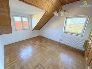 Prodej rodinného domu, Zlatníky-Hodkovice - Hodkovice, Slunečná, 300 m2