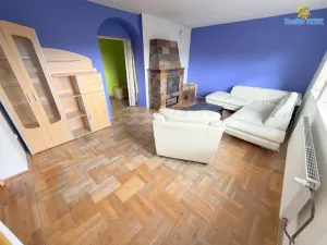 Prodej rodinného domu, Zlatníky-Hodkovice - Hodkovice, Slunečná, 300 m2