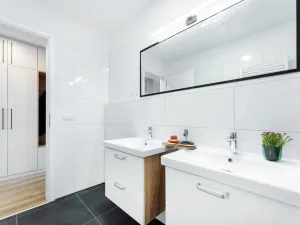 Pronájem bytu 3+kk, Praha - Vysočany, Odkolkova, 85 m2