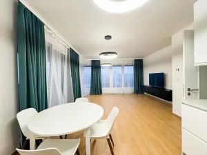 Pronájem bytu 2+kk, Praha - Hloubětín, Poděbradská, 67 m2