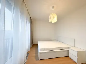 Pronájem bytu 2+kk, Praha - Hloubětín, Poděbradská, 67 m2