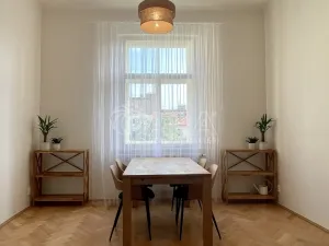 Pronájem bytu 2+1, Praha - Vinohrady, Lužická, 74 m2