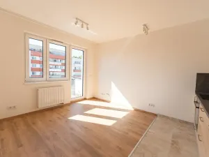 Pronájem bytu 1+kk, Praha - Hlubočepy, Fabiánové, 30 m2