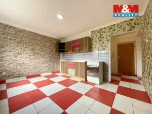 Prodej bytu 2+1, Horní Slavkov, Poštovní, 52 m2