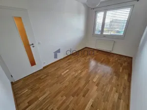 Pronájem bytu 2+kk, Praha, Waltariho, 54 m2