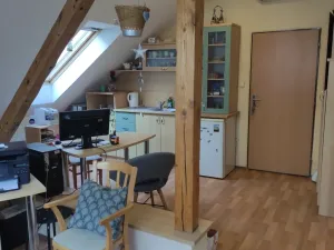 Pronájem kanceláře, Uherské Hradiště, Mariánské náměstí, 35 m2