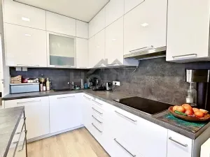 Prodej rodinného domu, Praha - Lochkov, Za ovčínem, 118 m2