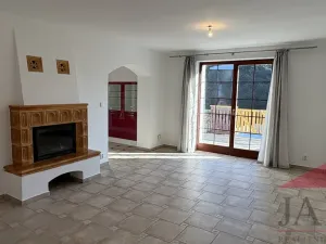 Prodej bytu 3+kk, Srní, 93 m2