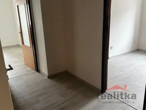 Pronájem bytu 2+1, Opava, Hany Kvapilové, 60 m2