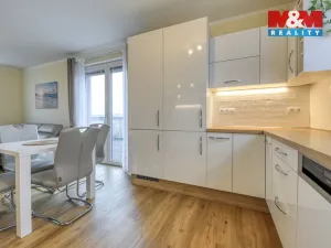 Prodej bytu 4+kk, Vochov, 82 m2