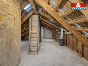 Prodej bytu 4+1, Černošice, Komenského, 109 m2