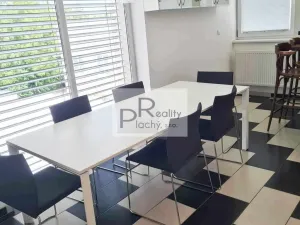 Pronájem bytu 3+1, Nový Šaldorf-Sedlešovice - Nový Šaldorf, Dlouhá, 100 m2