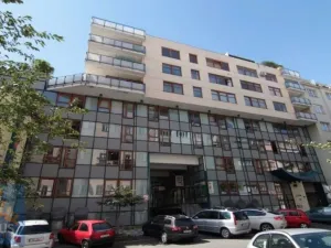 Pronájem obchodního prostoru, Praha - Vinohrady, Chrudimská, 257 m2