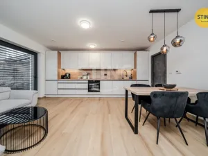 Prodej bytu 3+kk, Ostrava, Kasalického, 81 m2