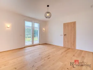 Prodej rodinného domu, Turnov - Bukovina, 450 m2