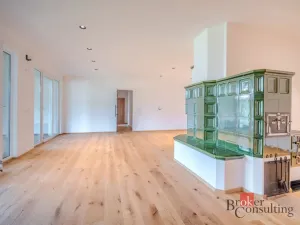 Prodej rodinného domu, Turnov - Bukovina, 450 m2