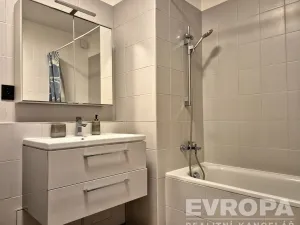 Prodej bytu 3+kk, Praha - Hlubočepy, Voskovcova, 83 m2