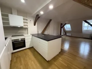 Pronájem bytu 2+kk, Praha - Karlín, Sokolovská, 89 m2