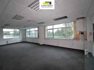 Pronájem skladu, Louny, Václava Majera, 9917 m2