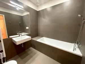 Pronájem bytu 2+kk, Praha - Karlín, Sokolovská, 97 m2