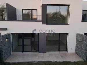 Pronájem rodinného domu, Praha, Nyklíčkova, 200 m2