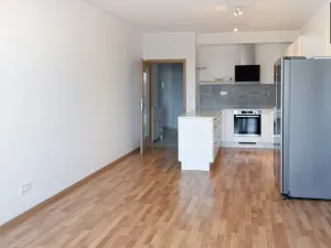 Pronájem bytu 3+kk, Praha - Strašnice, Zvěřinova, 85 m2