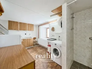 Prodej rodinného domu, Řásná, 179 m2