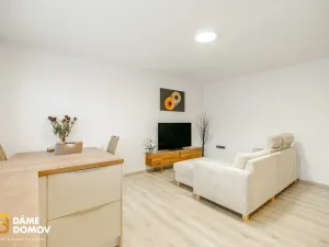 Prodej bytu 3+kk, Zlín, Věžové domy, 64 m2